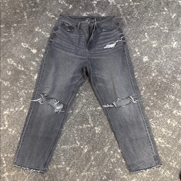 American Eagle Outfitters Denim - American Eagle Outfitters Distressed Straight Leg Jeans in Gray